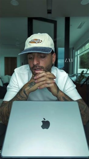 Maluma announces previews of his new album