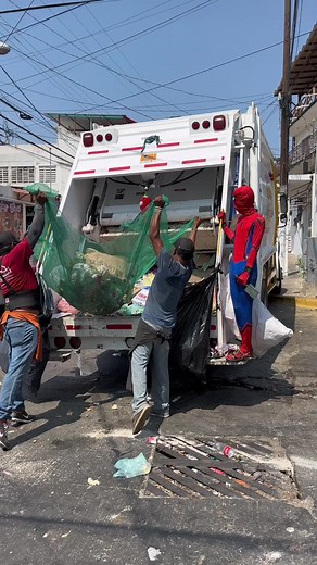El Hombre Araña y sus Momentos Más Chistosos