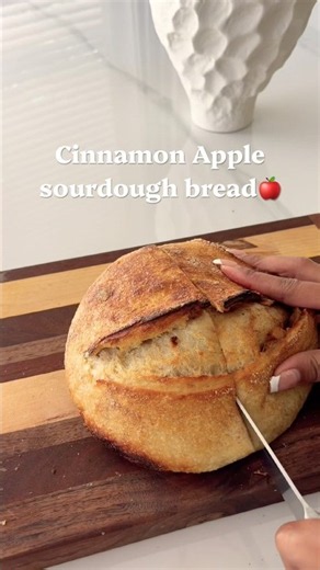 🍎 Cinnamon Apple Sourdough Bread | The Coziest Fall Bake! 🍂