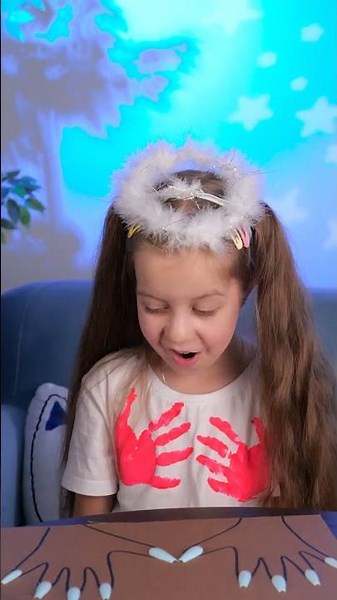 💅🎨 Paint, Wipe, Repeat! Make a Pretend Nail Salon #shorts #kids