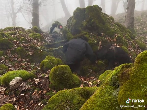 在暴风雪中独自一人露营过夜⛈️⛈️⛈️