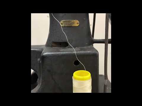 How To Thread a Singer 29k71 Cobbler Machine