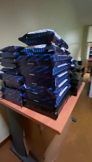 Unboxing Apple Products at iOutlet