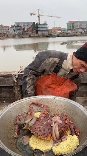 Amazing ASMR Eatingshow Seafoodboil @everyone #sea @seafood #seafoodboil #ftb #fyp #eating #eatingshow #food #asmr #foodie #cooking #facebookreels #viralshort #viralreels (Nature is Love) | Nature is Love