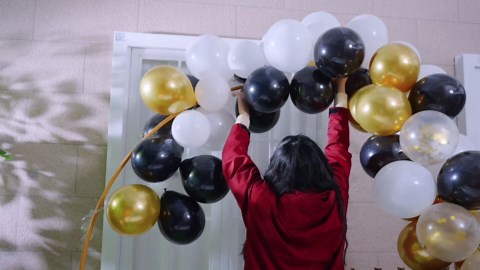 2024 Graduation Decorations Congratulation Party Supplies Congrats Grad Decorations Class of 2024 Party Decor Graduation Balloon Decoration for Outdoor Indoor Home School Grad Decor(Black, Silver)