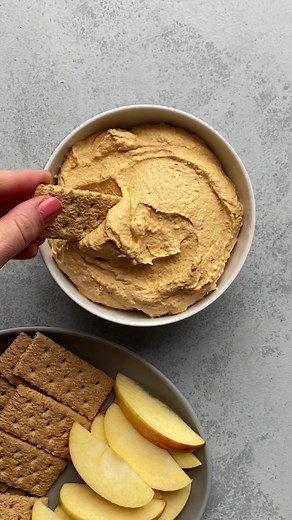 Delicious 4 Ingredient Pumpkin Dip Recipe for Your Next Party!