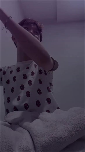 yungggg maluu ihhh😭😭😭😭😭@JIYUNG DUA SINGGIT 💸🥦💜🌂🐝 #fyppppp#foryoupage#4u#xyzbca#masukberanda