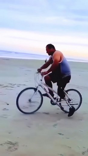 2nd Day as a Lifeguard 🏊‍♂️😅🙃 | Kjel Jones