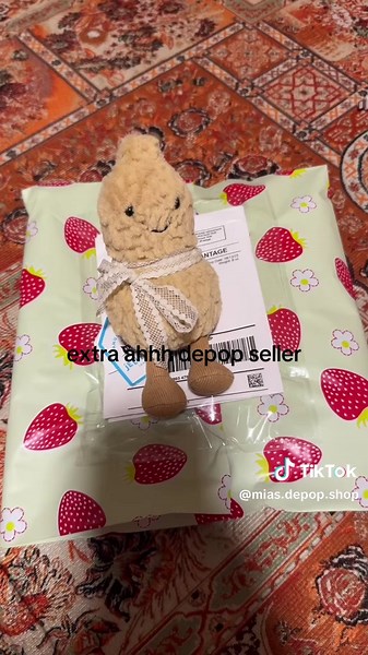 Extra Seller Experience on Depop: Packing Orders