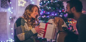 30 Best Unique Christmas Gifts For Your Wife
