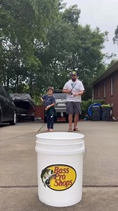 136K views · 784 reactions | Frog flipping challenge! How many times could you make it in the bucket in a row? : Fishhook Terry | Bass Pro Shops | Facebook
