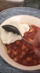 How to really simply poach eggs, for those who said they needed some tips on my last photo! | Quirky Cooking