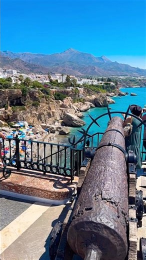 Descobrindo Málaga em 15 segundos 🇪🇸✨ #málaga