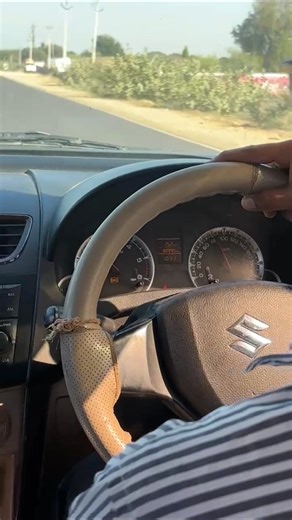 check 200 speed swift car. #travel #thar #trending