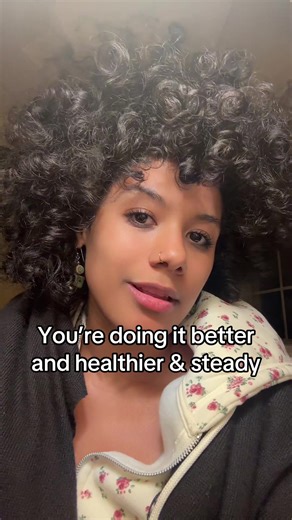 Yankelly Villa (@yankellyvilla)’s video of anya working out