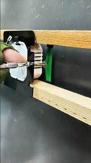 Simple way to install electrical wall boxes using special tools