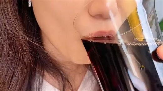 可乐爱好者看过来！百事Classic经典款330ml*24罐，口感醇正清爽，日常聚餐、追剧必备，囤货不踩雷！