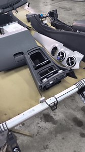 24K views · 340 reactions | 有人的朋友驾CLA, GLA沒钱修吗？ #CLA #GLA #奔驰 #w117 #W205 #klang #汽车空调 | 马来杰哥 | Facebook