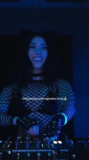 Who doesn't love a legendary song?