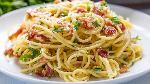Authentic Pasta Carbonara is easy to make, full of bacon flavor, and smothered in a cheesy egg sauce that will make you crave more. WRITTEN RECIPE: https://thestayathomechef.com/authentic-pasta-carbonara/ | Recipes