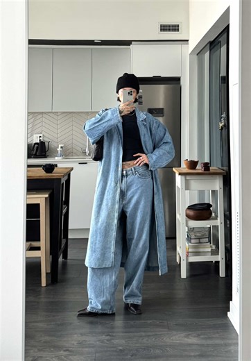 Denim Outfit Ideas: Embrace the Denim on Denim Trend