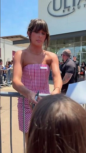 Ella Langley is a QUEEEN