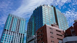 Timelapse Cloud Building Business Town Wide 库存影片视频（100% 免版税）1093366203 | Shutterstock