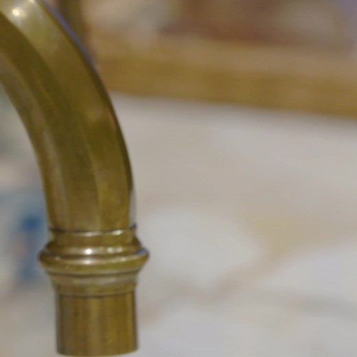 The house, Nate Berkus and Jeremiah Brent proclaimed, was where they and their then-two-year-old daughter, Poppy, would “put down roots.” Take a full tour here 👉 http://archdg.co/Bpg4a0s | Architectural Digest