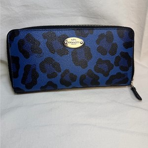 Coach Blue and Black Animal Leopard Print Wallet