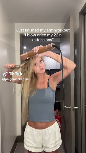 Arm Workout Tips with 22-inch Hair Extensions
