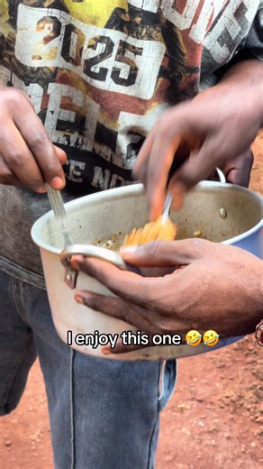 Any food scene Abeg make una call me I will deliver very well 🤣 #fyp #ojorosuncross #viralvideo #nigeratiktok🇳🇬