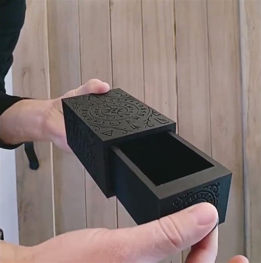 Magic Drawer Box by Matthew Hart