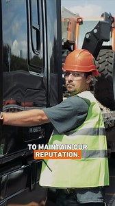 💬"Driver first. Honest. Disciplined." That’s how Nova Lines President, Jim Bednarkiewicz, describes the company. From the way we communicate to the way we operate, everything starts with respect - for our drivers, our team, and the road.🚛 Watch the full video to see Nova Lines through the eyes of a leader who built his career behind the wheel - and now drives a company shaped by integrity and experience. #novalines #flatbed #trucking #shipping #flatbedloads #flatbedcarrier #logisticsleadership