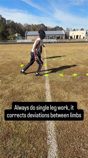 2.8K views · 16 reactions | Always do single leg work, it corrects deviations between limbs #football #footballtraining #footballspeed #speed #speedtraining #speeddrills #strengthandconditioning | Efficiency Strength Training, LLC | Facebook