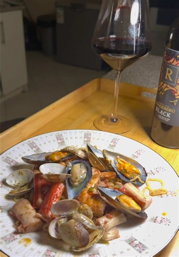 Cooking a Seafood Mix with Noodles