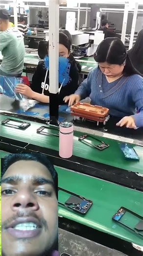 Mobile Making 😯 #machine #mobile #shortsfeed #electronic #shorts