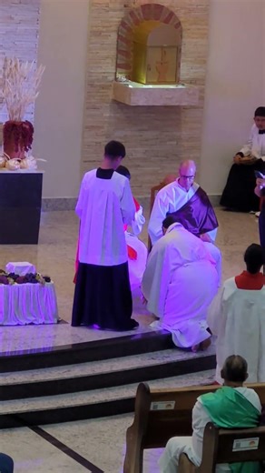 MISSA QUINTA FEIRA SANTA LAVA PÉS DOS DISCÍPULOS #santamisa #catolico #igrejacatolica #jesuschrist