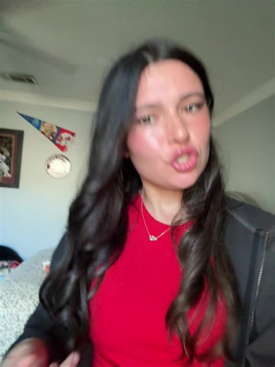 glitter sparkle princess queen (@glitter.sparkle.queen2)’s videos with TRY BEING MY SIZE AMY - My dm’s don’t work