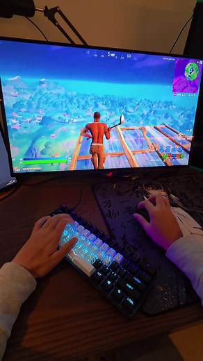 Master Freebuilding in Fortnite with Apex Pro Mini