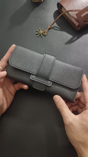 Women's Fashion Wallet, Faux Leather Long Trifold Handbag, Stylish Flip Cover Coin Purse, Multi-Functional Snap Card Holder #purse #coachpurse #handmadebag #womensbag #womensbagsuk #vanitycases #fashionbag #vintagepurse #makeupbagessentials #fallpurse #Fashion #Bag #Ms