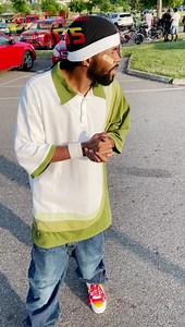 78K views · 1.7K reactions | The time traveler teaches ppl in the yr 2021 how to do the “Walk it Out” Dance. | Time Traveler from 2005 | Facebook