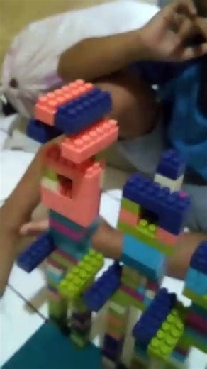 Skibidi total toilet and building