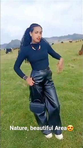 Fashion Modeling Video | Professional Model Portfolio & Runway Walkfashion modeling