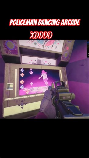 policeman dancing arcade #shorts #readyornot #funny