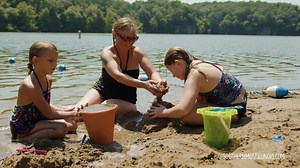 It's HOT 🔥 Let's cool off with some water fun! There are so many great spots to enjoy the water in southernmost Illinois! This video has a focus on Little Grassy & Poplar Camp Beach. Where is your favorite place to cool off?! 📍 Little Grassy Lake Campground & Marina 📍 Poplar Camp Beach at Cedar Lake | Southernmost Illinois Tourism Bureau