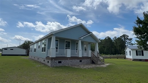 Homewood by Franklin Homes | 3 bed, 2 bath prefab house tour