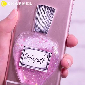 12K views · 202 reactions | キラキラ揺れる♡オリジナルのアクアスマホケース 詳しくはコメント欄で！ ※過去の全動画を見るなら、iPhone/Androidアプリ「シーチャンネル」で検索！動画保存もできます(o^^o) #cchannel #DIY #スマホケース | C CHANNEL Art&Study | Facebook