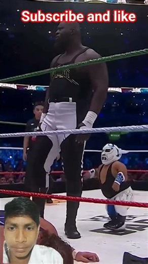 World's Tallest Wrestler vs. World's Smallest Wrestler #wwe #wrestling #viral #shorts #viralvideo
