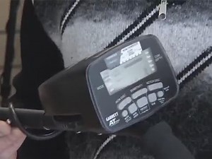 Металлоискатель Garrett AT Pro International, видео обзор