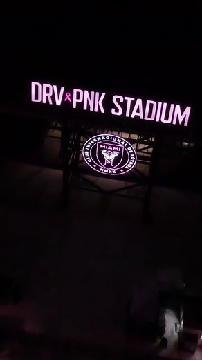 A Night to Remember in Miami 💗🖤